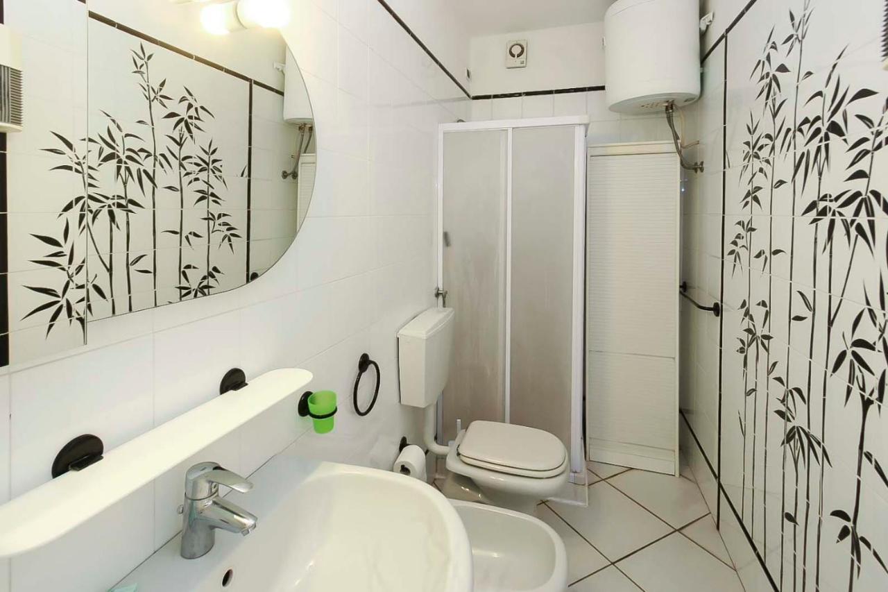 Appartamenti Residence Il Porto 13 E 16 Porto Azzurro Eksteriør bilde