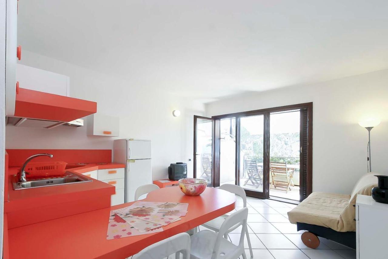 Appartamenti Residence Il Porto 13 E 16 Porto Azzurro Eksteriør bilde
