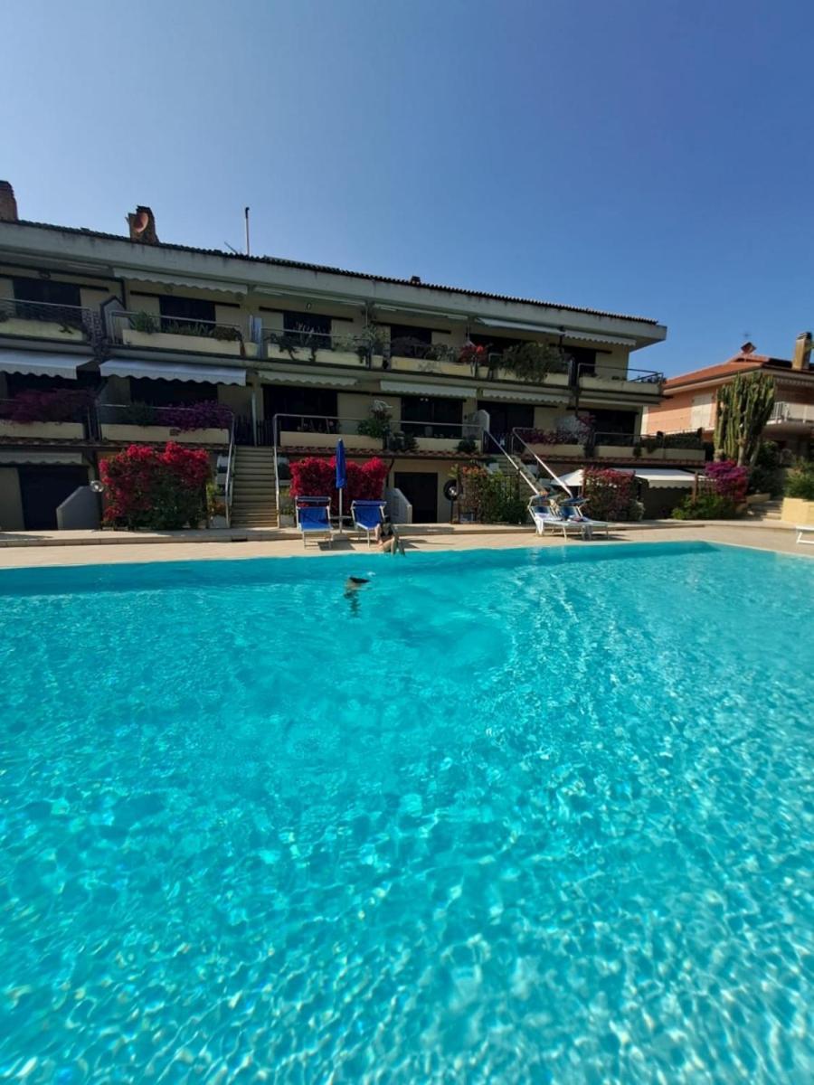 Appartamenti Residence Il Porto 13 E 16 Porto Azzurro Eksteriør bilde