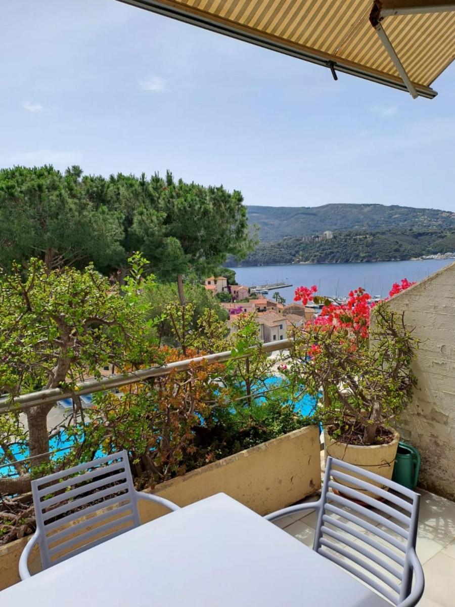 Appartamenti Residence Il Porto 13 E 16 Porto Azzurro Eksteriør bilde
